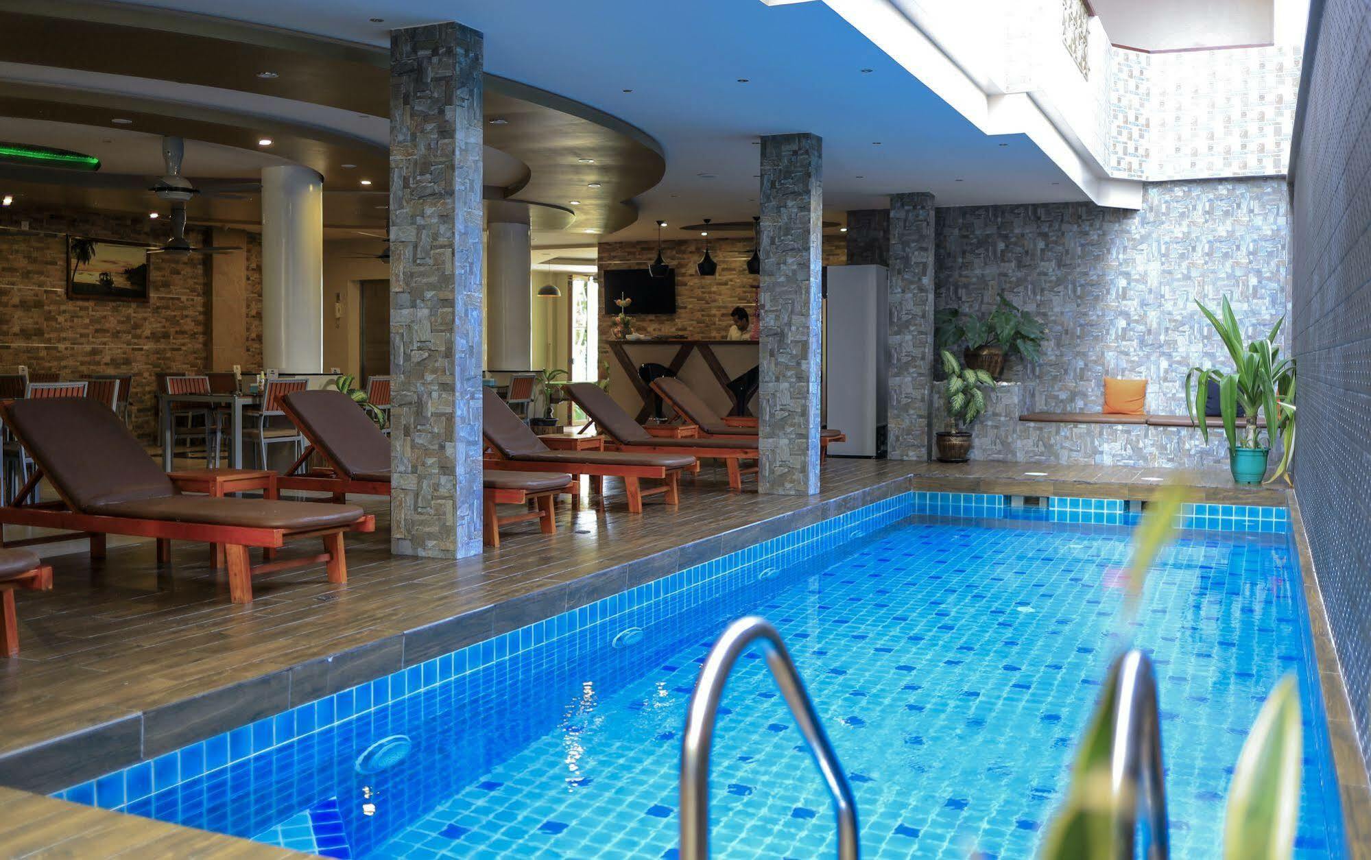 Triton Hotel&spa 3*