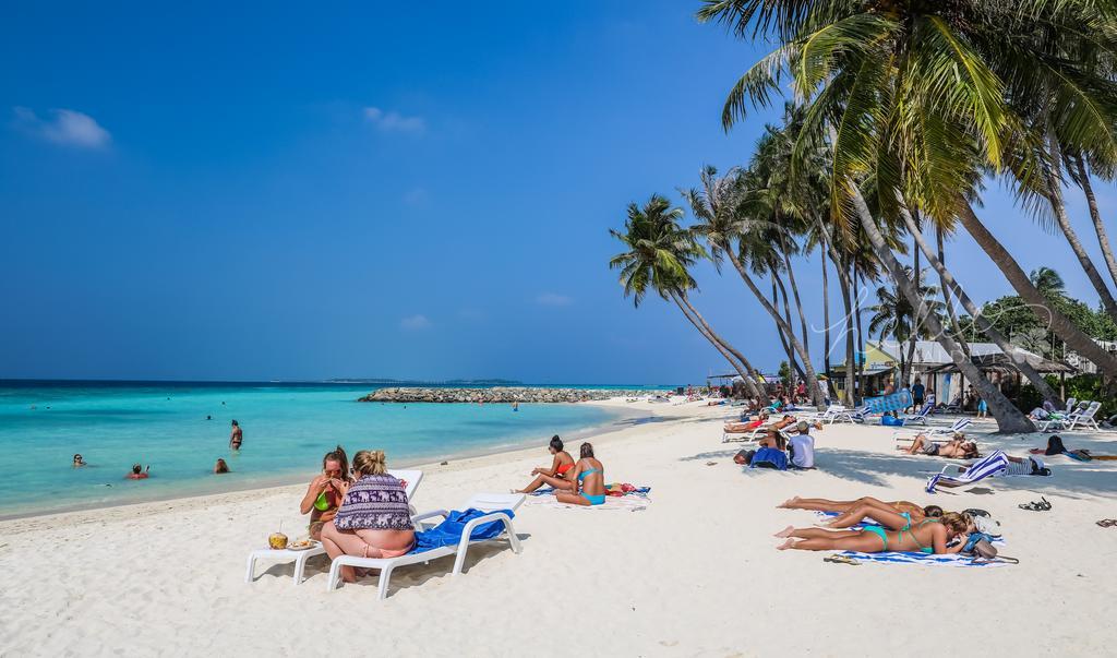 Triton Beach Hotel & Spa